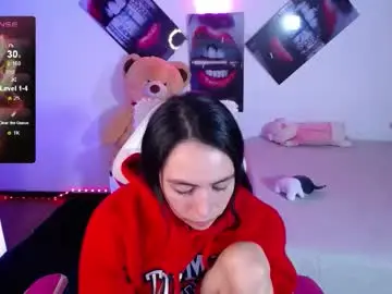 Chaturbate Adult Webcams of lika_little3