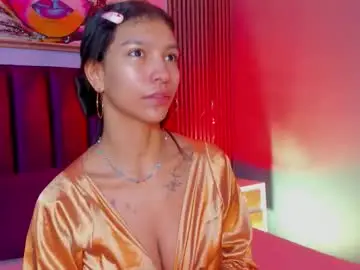 Chaturbate Adult Webcam of laura_aristizabal_19