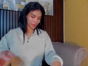 Chaturbate Free Porn Cam of laura_aristizabal_19