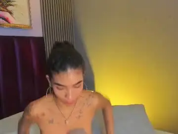 Chaturbate Adult Webcams of laura_aristizabal_19