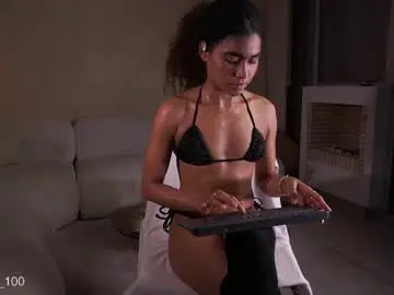 Chaturbate Sex Chat of paulacora100