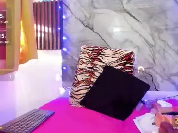 Chaturbate Adult Webcam of dana_35_