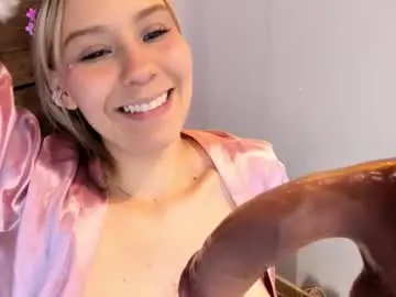 Chaturbate Adult Webcams of alyamonroe