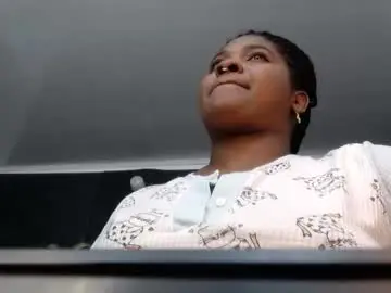 Chaturbate Watch Live Sex Cams of cristal_smith06