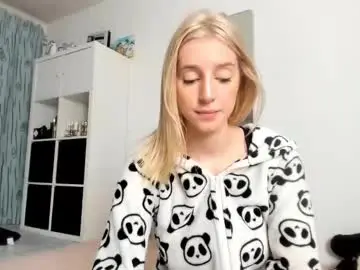 Chaturbate Free Porn Cam of kenziedawton
