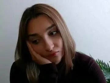 Chaturbate Live Sex Cam of veryveryshygirl