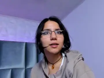 Chaturbate Adult Webcams of hollypeach_