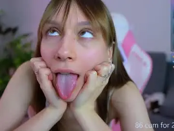 Chaturbate Watch Live Sex Cams of shy_or_horny