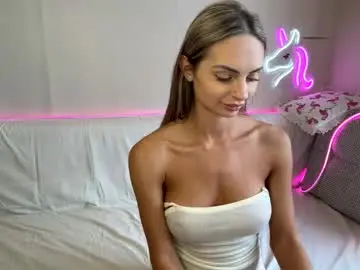 Chaturbate Live Sex Cam of cutetella