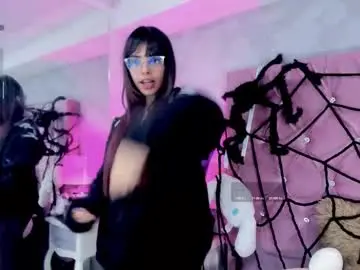 Chaturbate Free Live Porn of sara_lee7