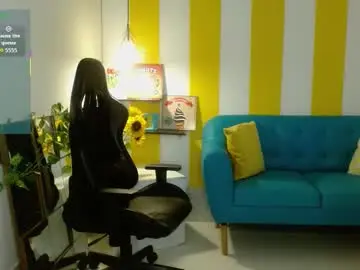 Chaturbate Best live sex cam show of cristal_war