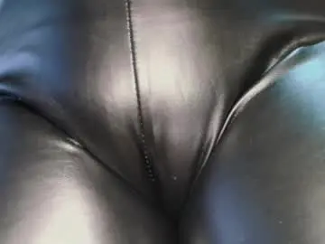 Chaturbate Live Sex of bellangel_