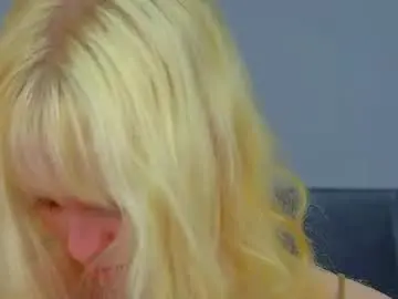 Chaturbate Adult Video Chat of hannahhollis