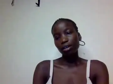 Chaturbate Nude Webcam of sexy_petittie
