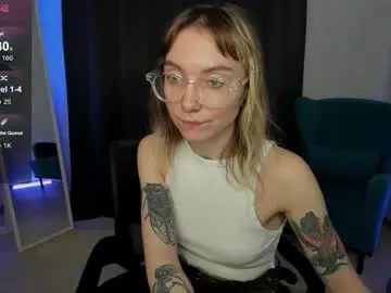 Chaturbate Live Sex Cam of tattoo_artbaby