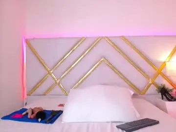 Chaturbate Watch Live Sex Cams of lailastilwills
