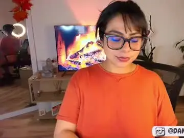 Chaturbate Free Porn Cam of ally_riso