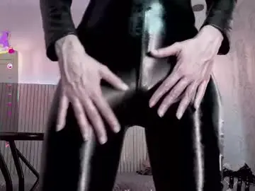 Chaturbate Watch Live Sex Cams of lala_pantyhose