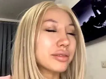 Chaturbate Free Live Porn of helen__eve