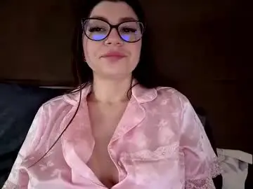 Chaturbate Live Sex Cam of jullyenn