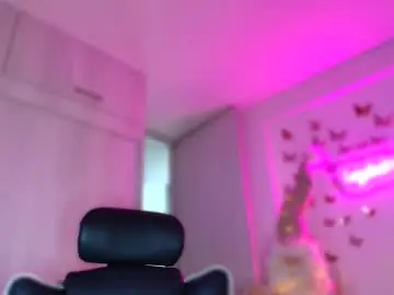 Chaturbate Best live sex cam show of layla_nicols