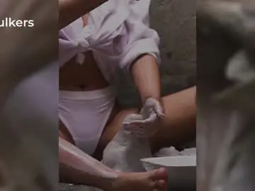 Chaturbate Best live sex cam show of letiziafulkers1