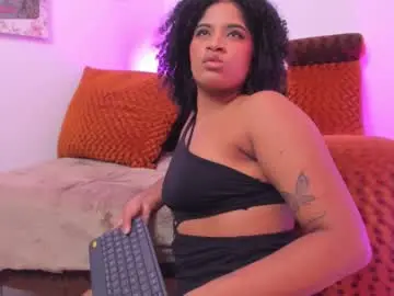 Chaturbate Adult Webcam of camilafoox7