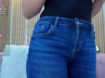 Chaturbate Watch Live Sex Cams of lunamillers_