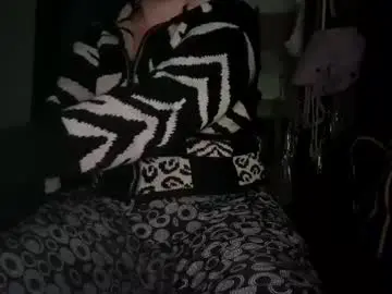 Chaturbate Adult Video Chat of richlucky555