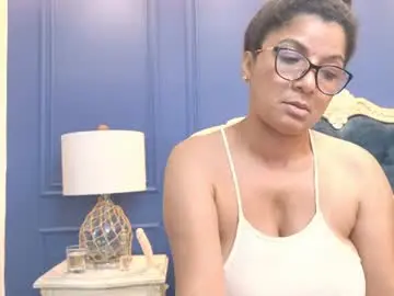 Chaturbate Best live sex cam show of andrea_cortez55