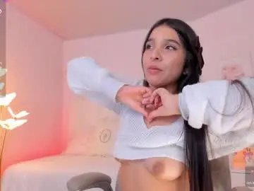 Chaturbate Live Sex Cam of little_sweet_18