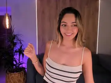 Chaturbate Free Porn Cam of melissamoore_