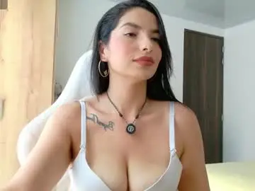 Chaturbate Best live sex cam show of almatease