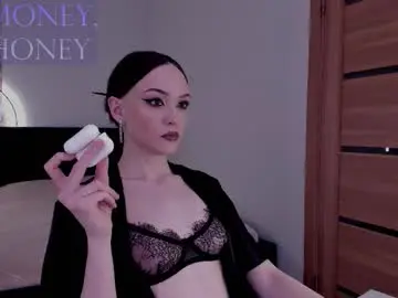 Chaturbate Best live sex cam show of mistress_mialibra