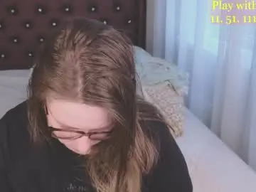 Chaturbate Watch Live Sex Cams of cute_darina