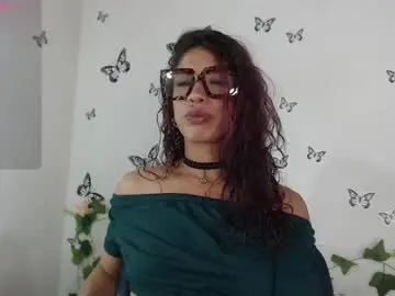 Chaturbate Sex Cam of astrid_miller_1