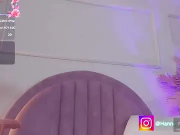 Chaturbate Live Sex Cam of hanaahquinn