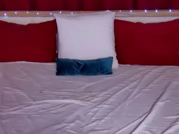 Chaturbate Watch Live Sex Cams of lovelycaroline_