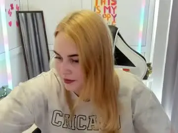 Chaturbate Best live sex cam show of elinnasweet