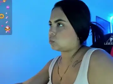 Chaturbate Watch Live Sex Cams of hillarybigboobs