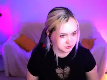 Chaturbate Watch Live Sex Cams of violettwoods