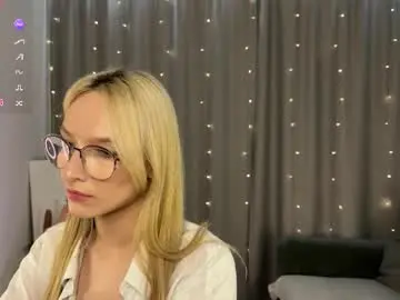 Chaturbate Watch Live Sex Cams of dontouchmyass