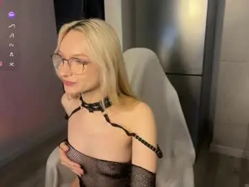 Chaturbate Sex Cam of dontouchmyass