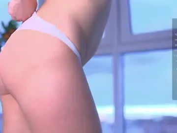 Chaturbate Free Porn Cam of cinacandy