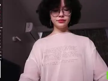 Chaturbate Live Sex Cam of cinacandy