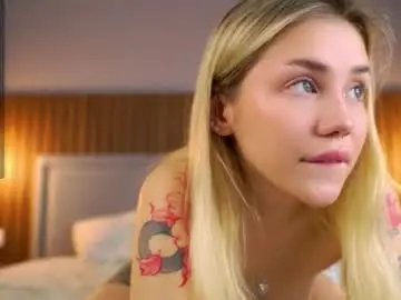 Chaturbate Nude Webcam of cinacandy