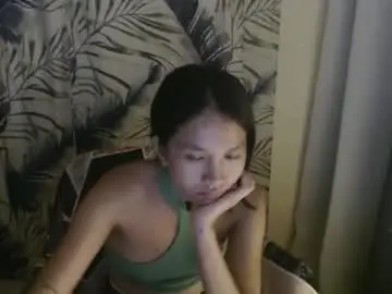 Chaturbate Live Sex Cam of urpinayaureen04