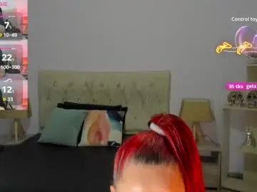 Chaturbate Best live sex cam show of lucy_hot77