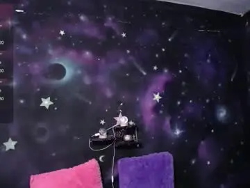 Chaturbate Live Sex Cam of sarahrivera_