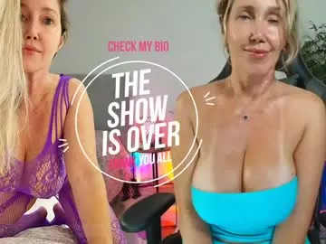 Chaturbate Live Porn of angel_danm_milf